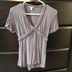 Grey v neck top